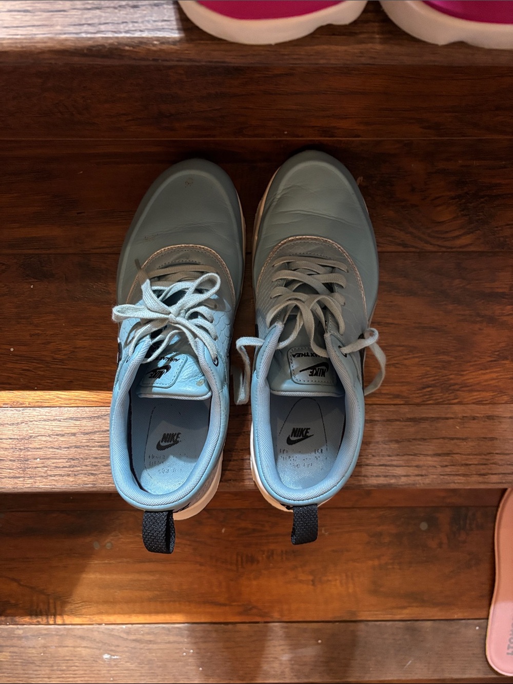 Nike women’s leather Sky Blue Athletic Sneakers
